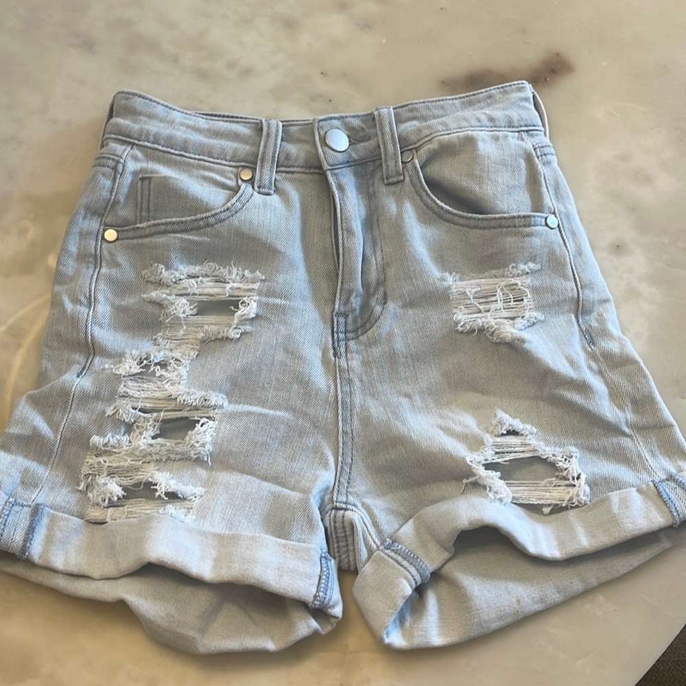 Abound shorts size 24